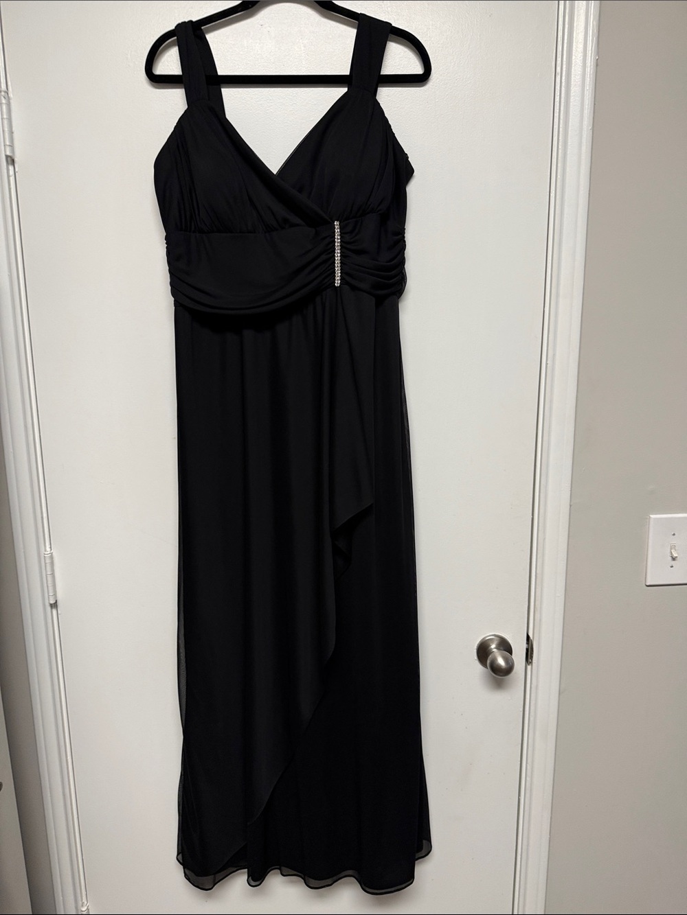 Betsy & Adam: Black Formal Ruffle Dress